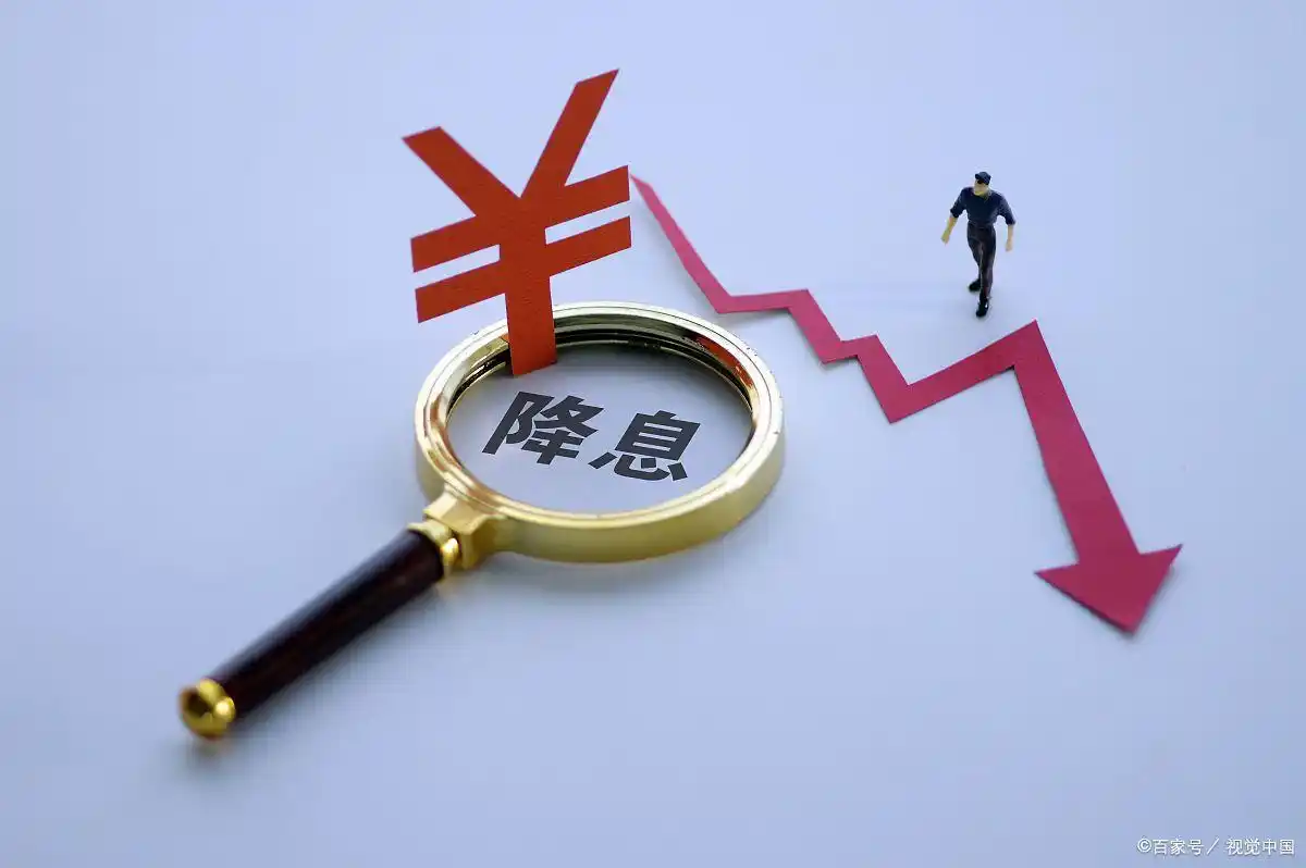 借美元债的 “甜蜜陷阱”：套息套汇如何减负，又为何会引爆危机